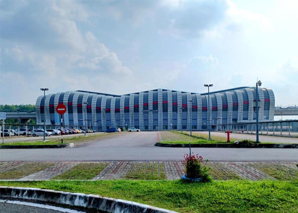 Putra Heights New Wave Hotel Субанг Джая Екстериор снимка